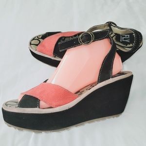 FLY LONDON Criss Cross Open Toe Leather Ankle Wrap Buckle Wedge Sandals sz 8/8.5